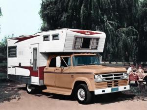 1970 Dodge D300 Crew Cab Camper